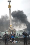 Весь день онлайн с Майдана прямо