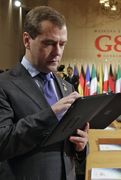 Членам Правительства России разрешили не ходить на работу в офис